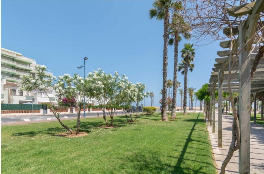 Atico Aqua Peniscola, 1ª Linea De Playa, Parking Y Piscina Apartment Exterior photo